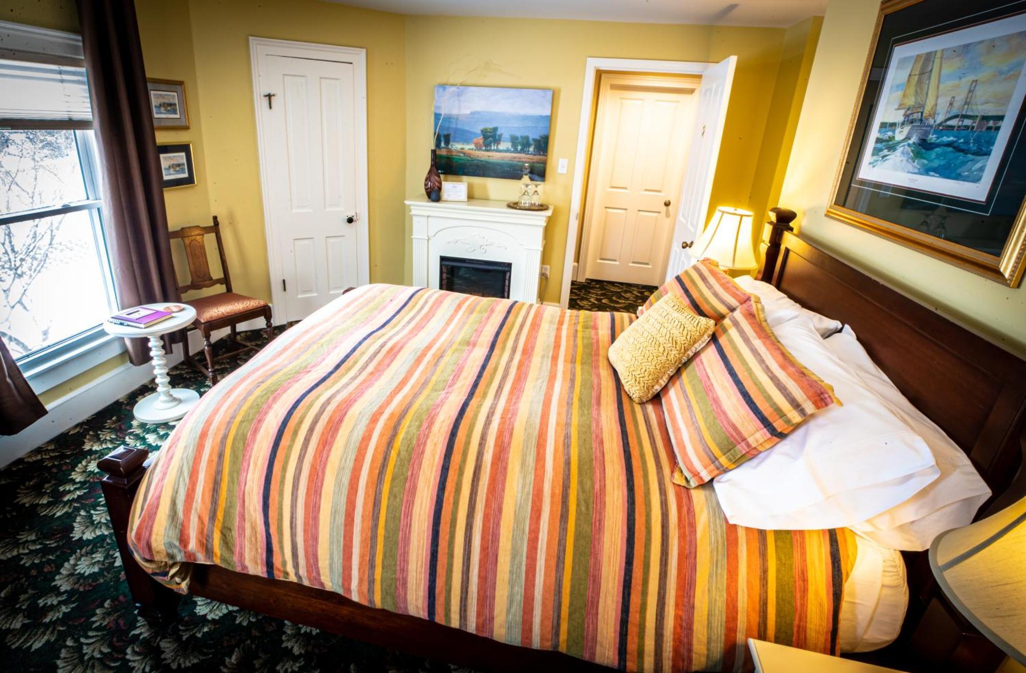 Twin Oaks Inn Saugatuck Zewnętrze zdjęcie
