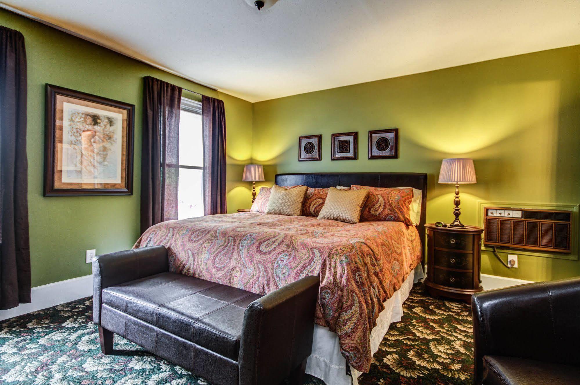 Twin Oaks Inn Saugatuck Zewnętrze zdjęcie