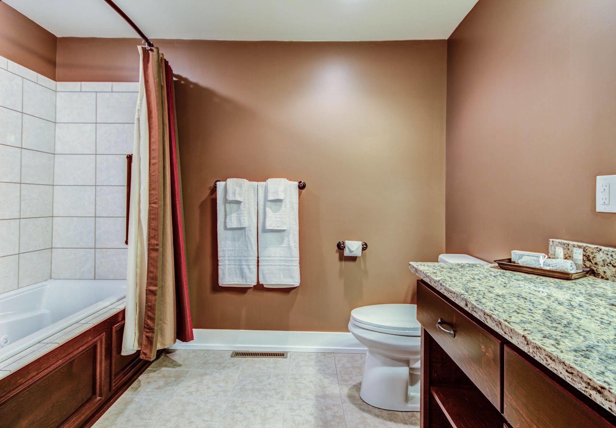 Twin Oaks Inn Saugatuck Zewnętrze zdjęcie