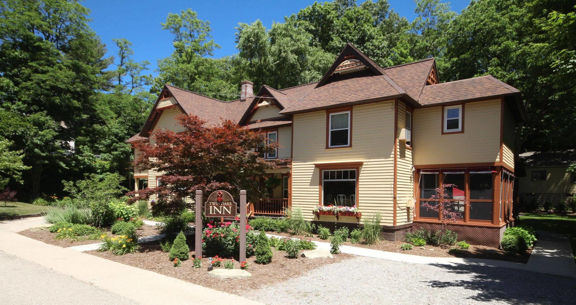 Twin Oaks Inn Saugatuck Zewnętrze zdjęcie